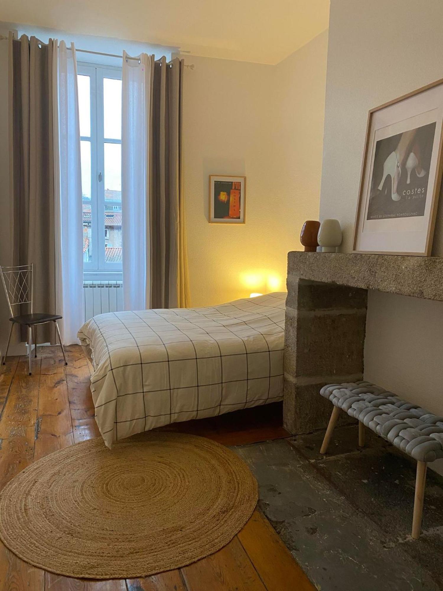 Appartement De Standing, Emplacement Ideal. Le Puy-en-Velay ภายนอก รูปภาพ